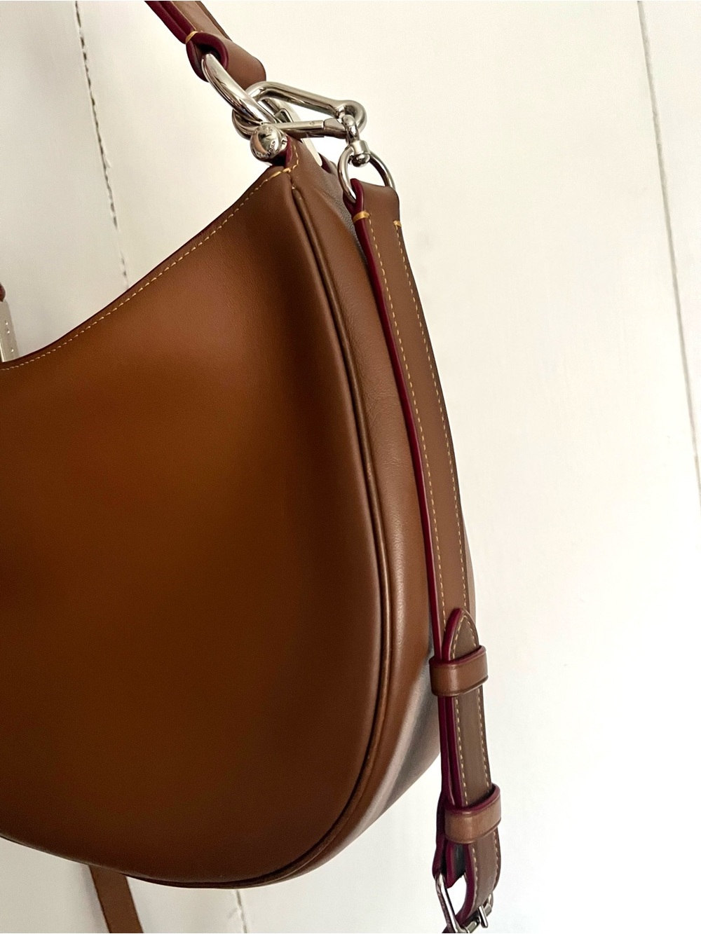 Coach Nomad Mae Burnished Glovetanned Leather Brown Hobo Crossbody Bag 54868 - Picture 5 of 10